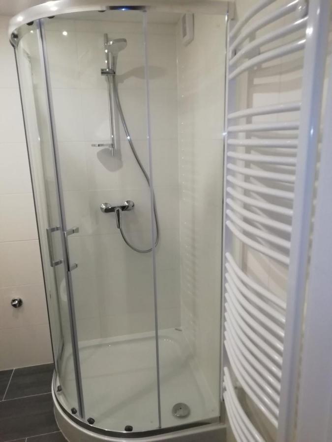 Апартаменти Luxury New Cozy Flat At Dob Street Nearby Gozsdu Court Будапешт Екстер'єр фото